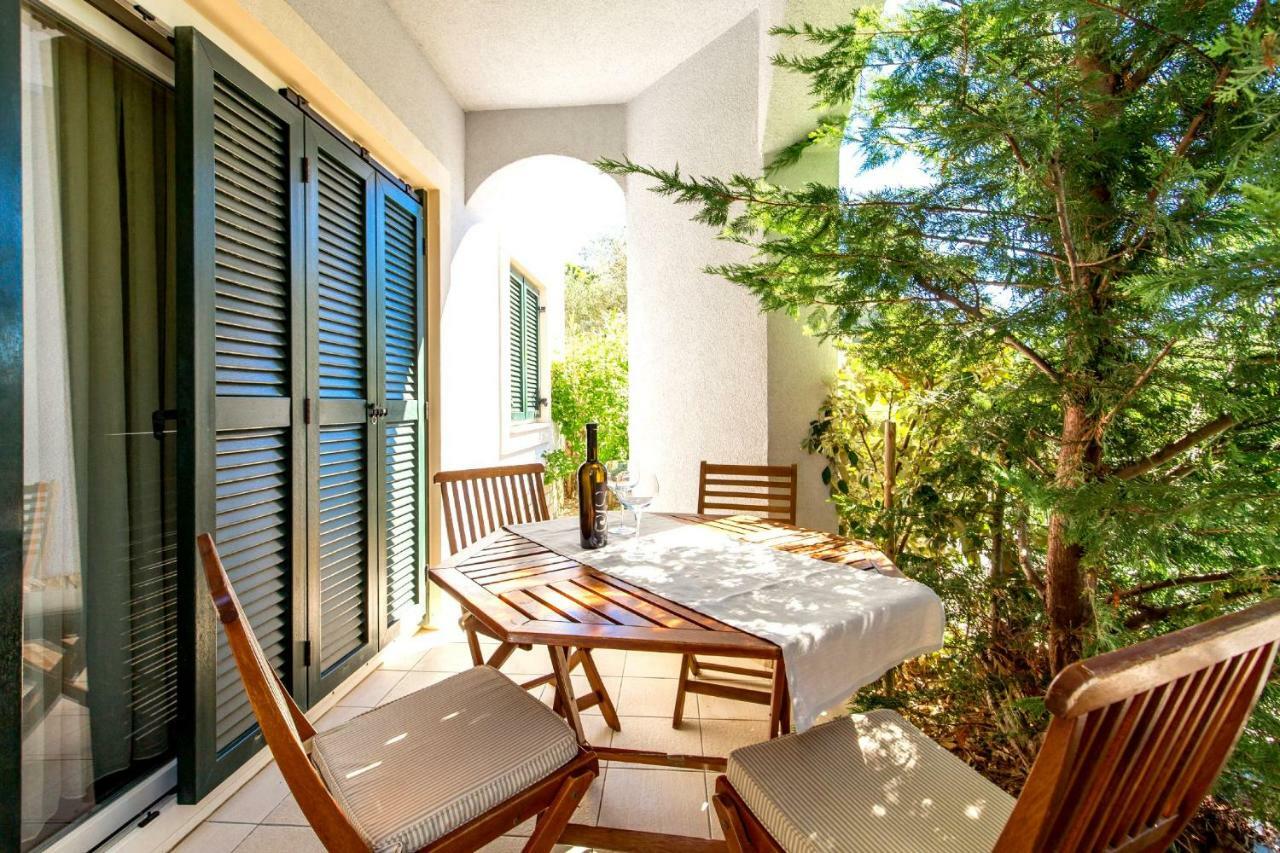 Villas Rab Palit Exterior photo